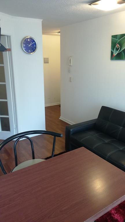 Departamento Paseo Bulnes Metro La Moneda Apartman Santiago Szoba fotó