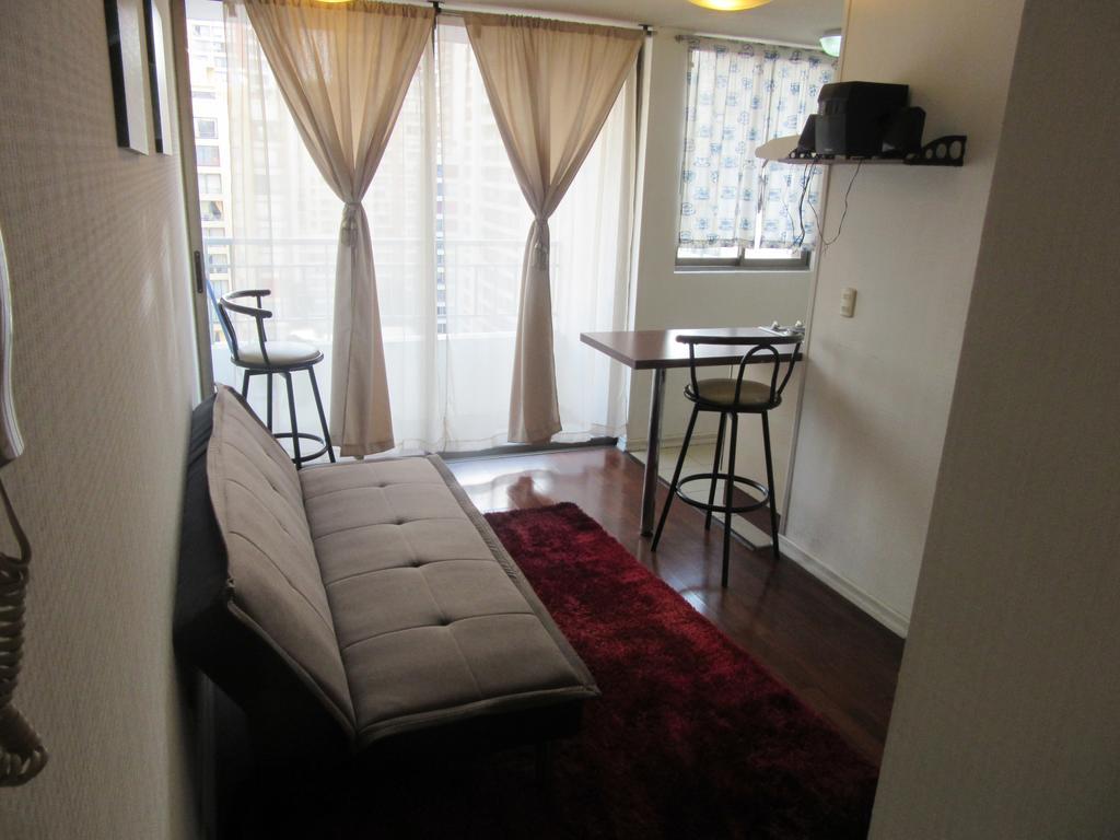 Departamento Paseo Bulnes Metro La Moneda Apartman Santiago Kültér fotó