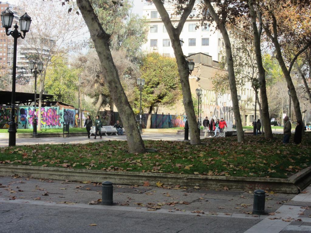Departamento Paseo Bulnes Metro La Moneda Apartman Santiago Kültér fotó