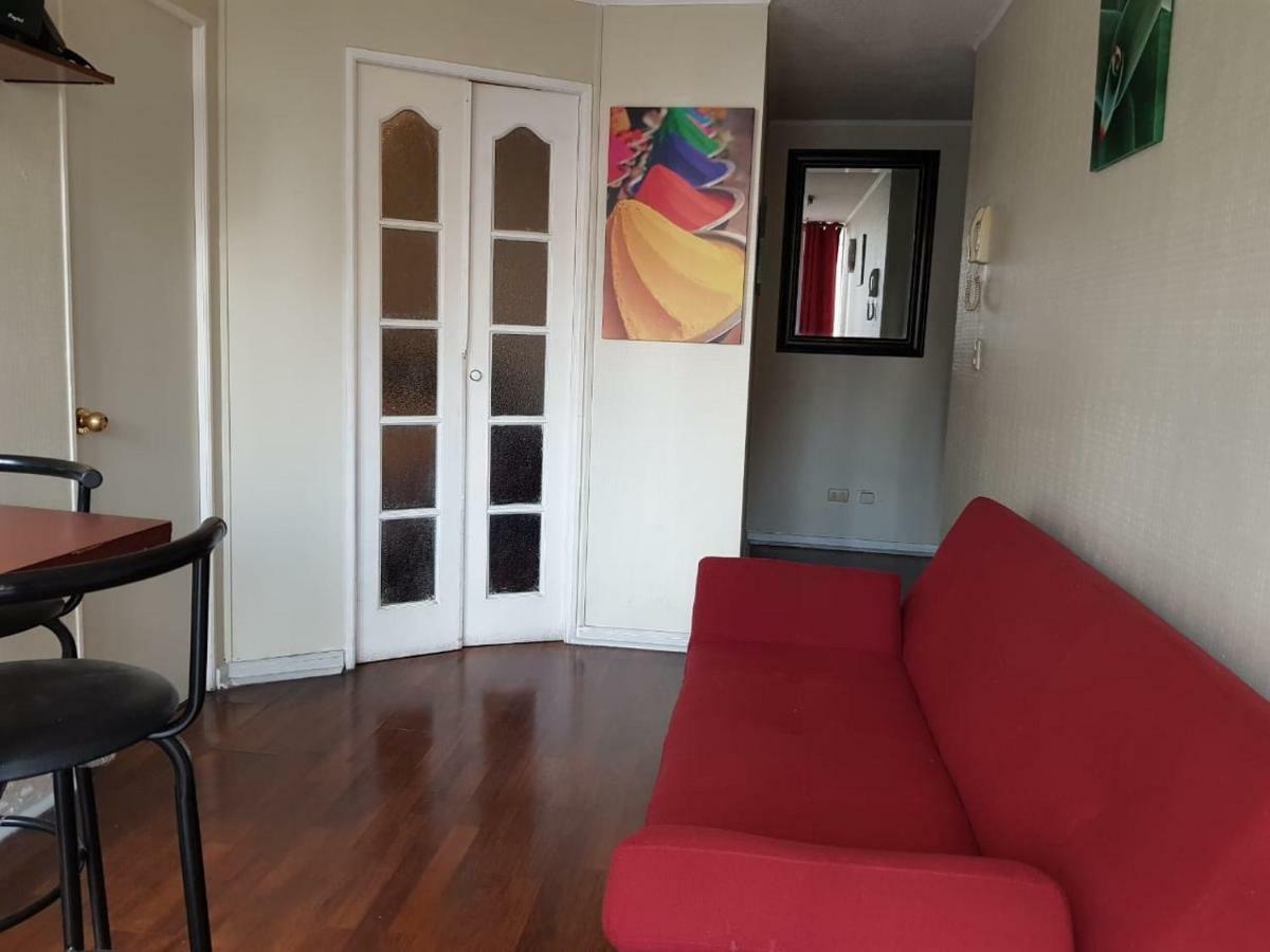 Departamento Paseo Bulnes Metro La Moneda Apartman Santiago Kültér fotó